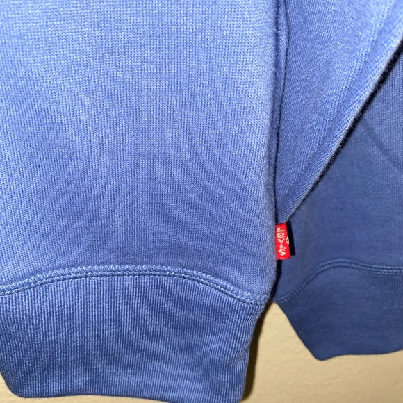 Brand new Levi’s crewneck, women’s size L - Picture 5 of 5